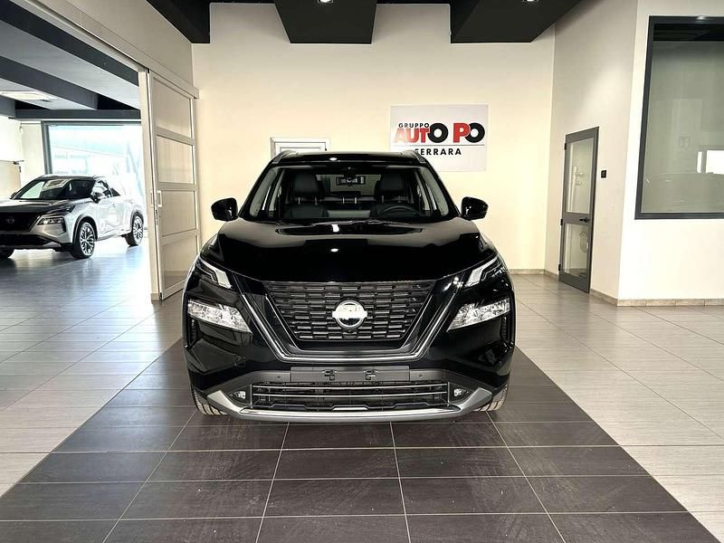 Nuova Nissan X-Trail Executive 204 CV (150 kW) 2026 Diamond black SUV