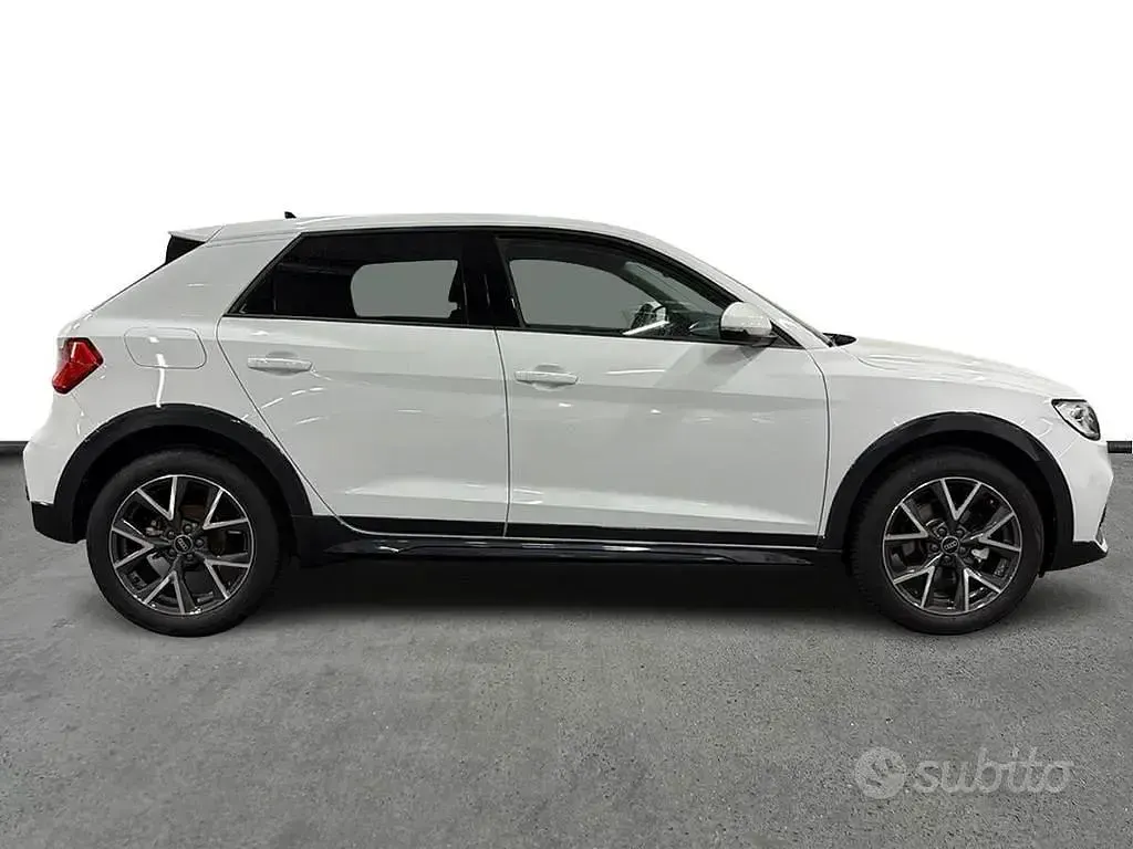 Nuova Audi A1 Business 116 CV (85 kW) 2025 Bianco SUV