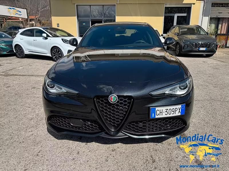 Begagnad Alfa Romeo Giulia Veloce 211 HK (155 kW) 2021 Svart Sedan