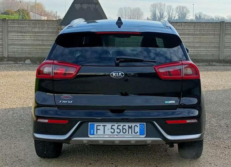 Usata Kia Niro Style 105 CV (77 kW) 2019 Nero SUV