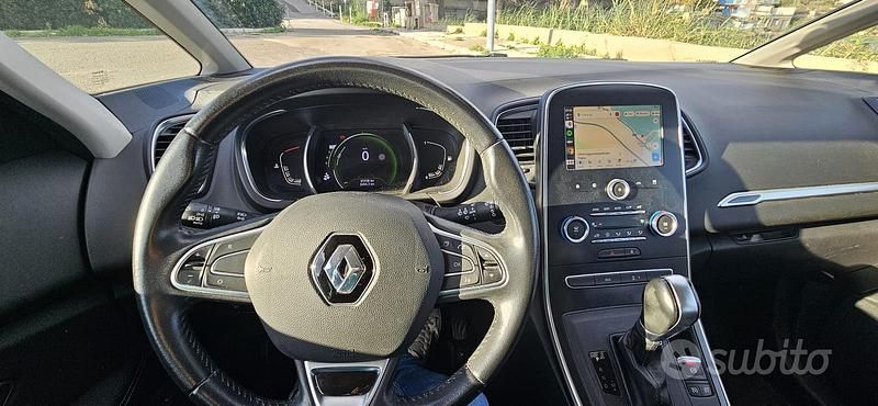 Usata Renault Scénic IV 110 CV (80 kW) 2018 Monovolume