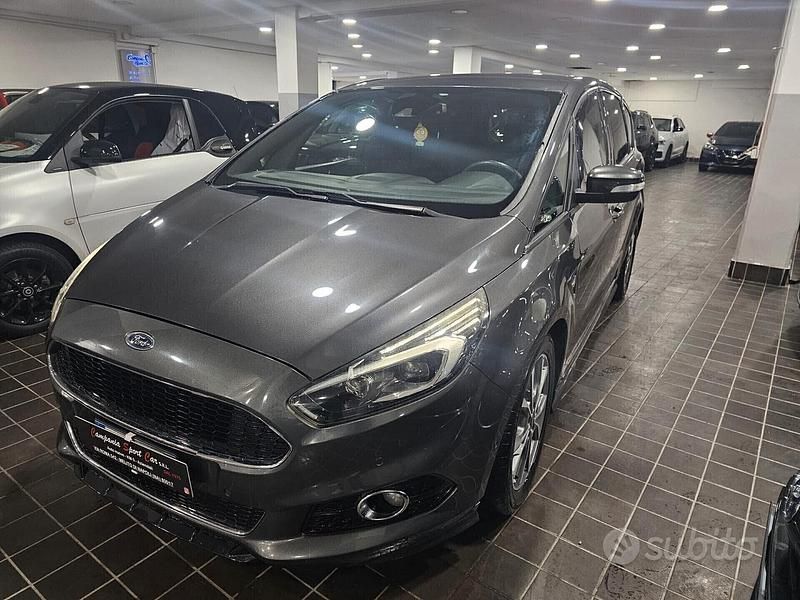 Usata Ford S-MAX Business Edition 150 CV (110 kW) 2019 Grigio Monovolume