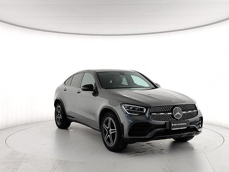 Usata Mercedes GLC220 Premium 194 CV (142 kW) 2021 Selenite grey metallic Coupé