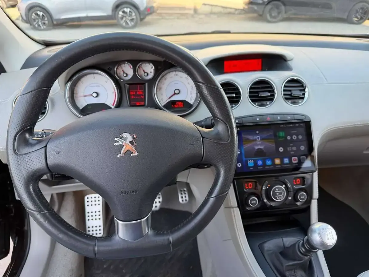 Usata Peugeot 308 CC 163 CV (119 kW) 2011 Marrone Cabrio