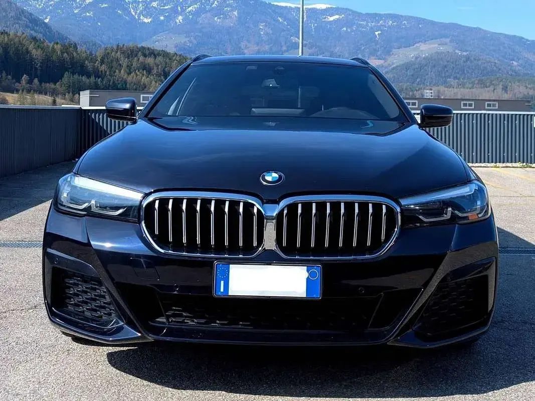 Usata BMW 520 M Sport 190 CV (139 kW) 2020 Nero Station wagon