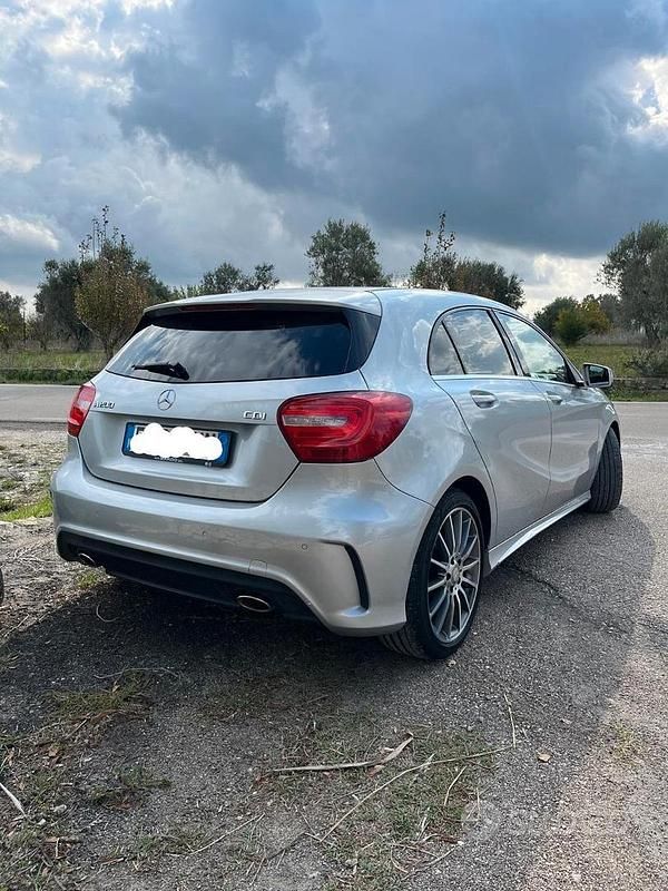 Usata Mercedes A200 Edition 136 CV (100 kW) 2014 Grigio Berlina