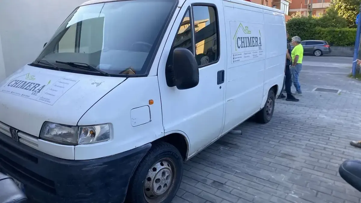 Usata Peugeot Boxer 68 CV (50 kW) 2000 Bianco Furgone
