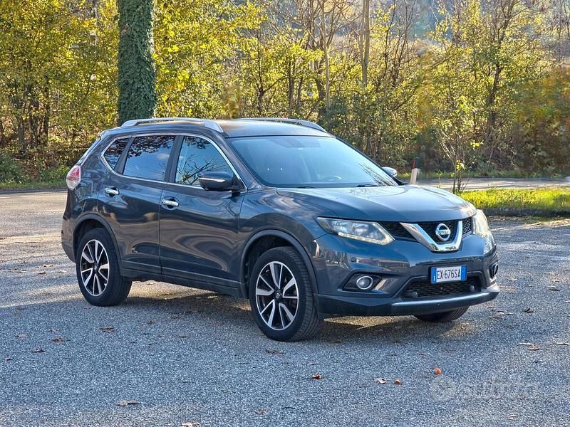 Grigio Usata 2014 Nissan X-Trail Tekna SUV | 10.900 € (Ottimo prezzo) - Immagine 1/4