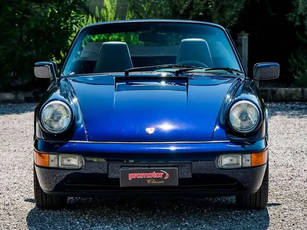 Usata Porsche 911 Carrera Cabriolet 250 CV (183 kW) 1991 Nachtblau perlcolor Cabrio