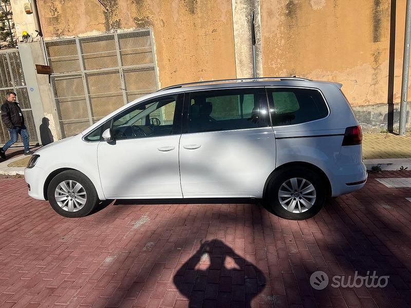 Bianco Usata 2019 VW Sharan Monovolume | 37.900 € - Immagine 1/4