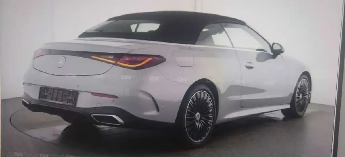 Usata Mercedes CLE220 Advanced Plus 197 CV (144 kW) 2025 Grigio alpi pastello Cabrio