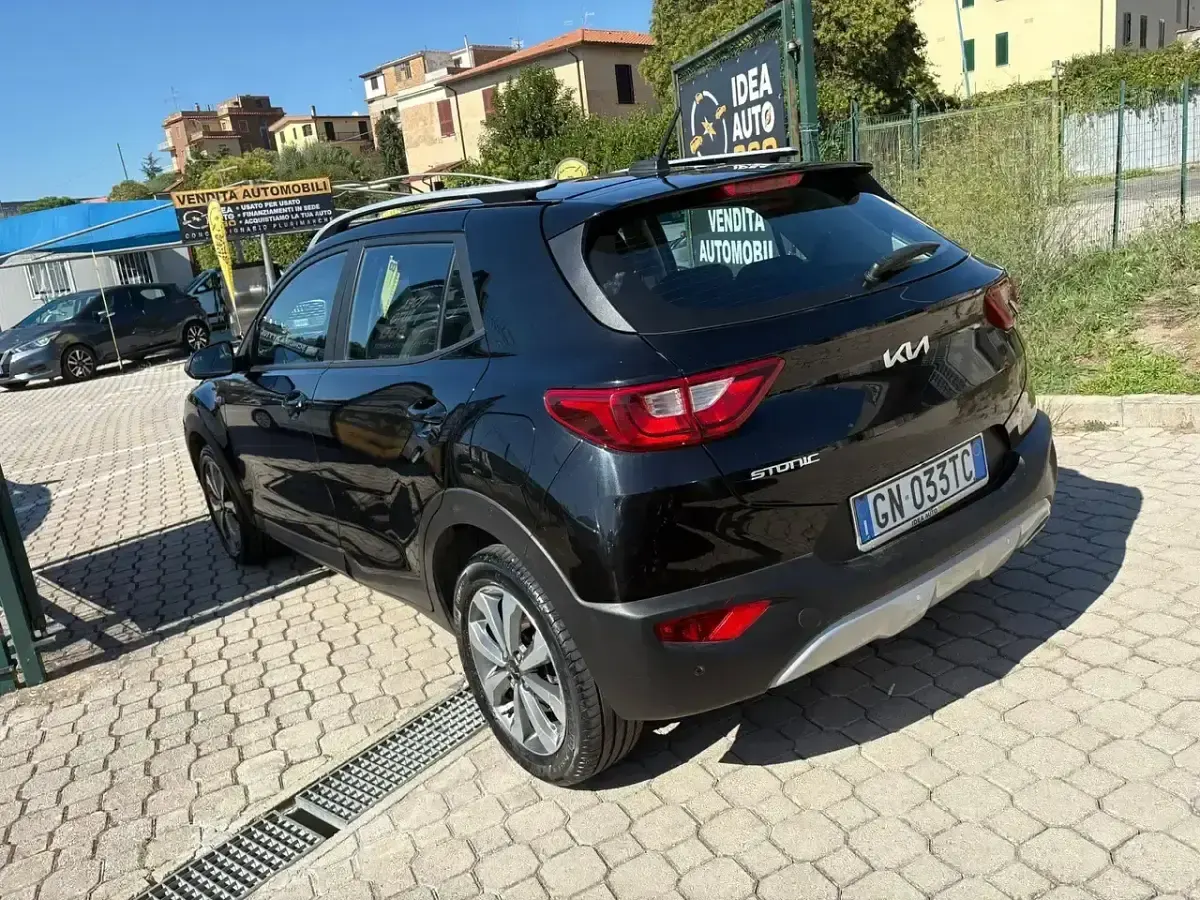 Usata Kia Stonic Style 84 CV (61 kW) 2023 Nero SUV