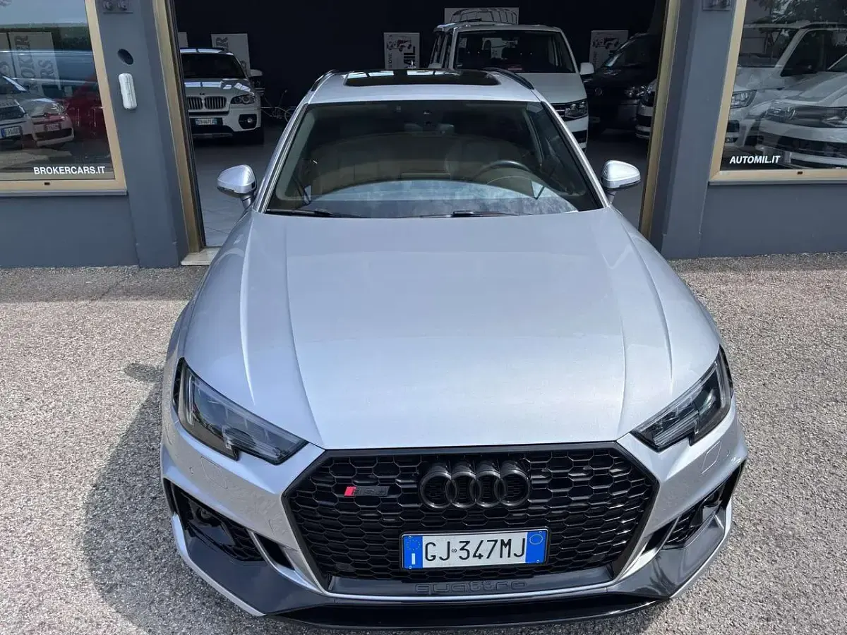 Usata Audi RS4 Ambiente 450 CV (330 kW) 2018 Argento Station wagon