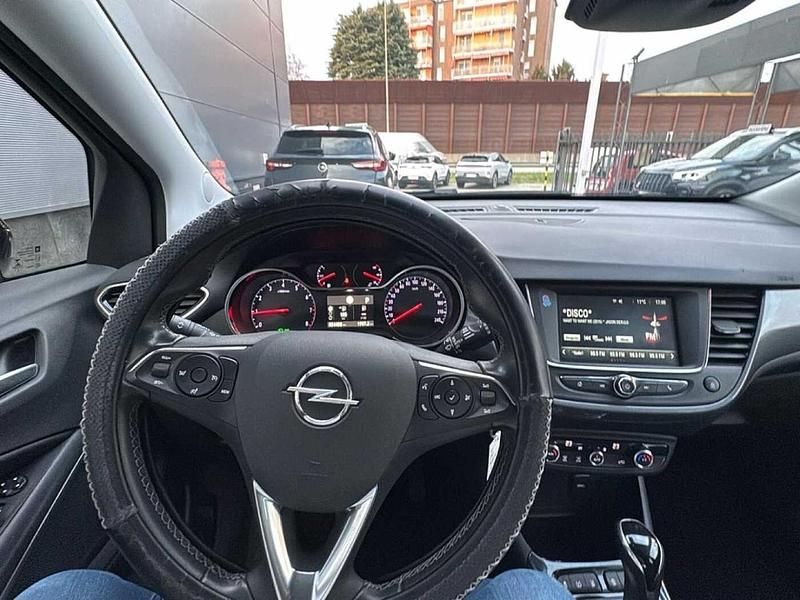 Usata Opel Crossland Elegance 131 CV (96 kW) 2022 Grigio SUV