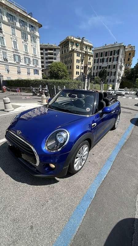 Usata Mini Cooper D Cabriolet 111 CV (81 kW) 2019 Blu/azzurro Cabrio