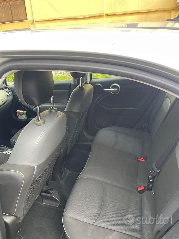 Usata Fiat 500X 120 CV (88 kW) 2015 Grigio SUV