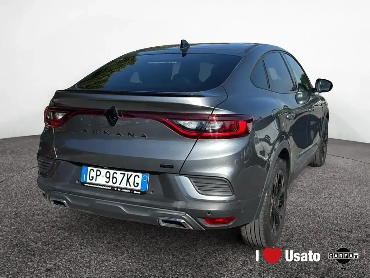 Usata Renault Clio 143 CV (105 kW) 2023 Grigio Utilitaria
