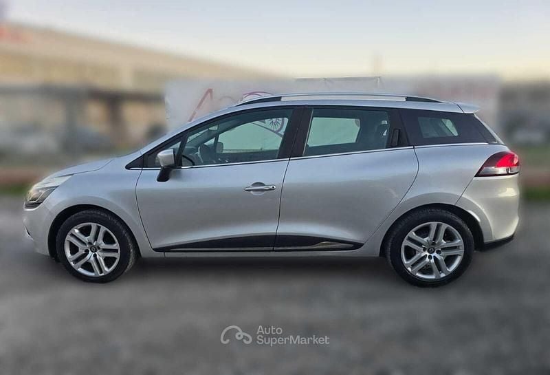 Usata Renault Clio GrandTour 90 CV (66 kW) 2017 Argento Station wagon