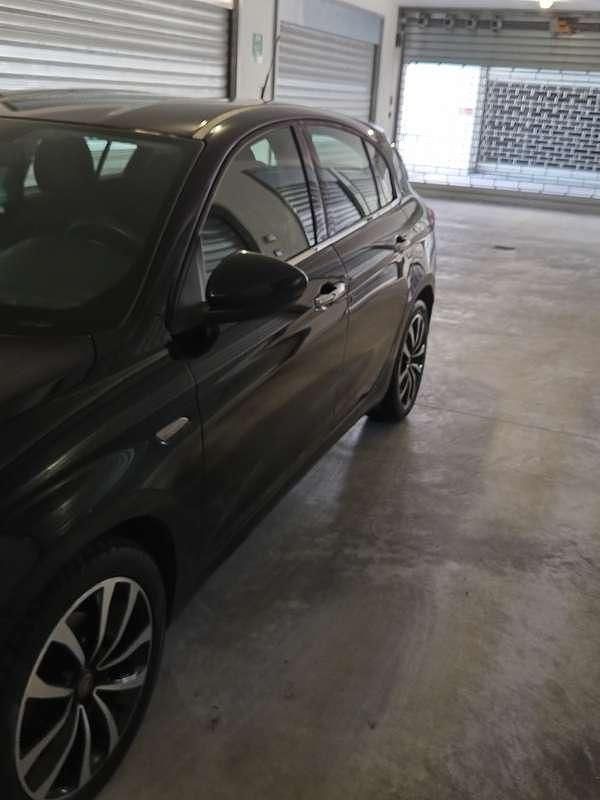 Usata Fiat Tipo Business 95 CV (69 kW) 2017 Nero Berlina