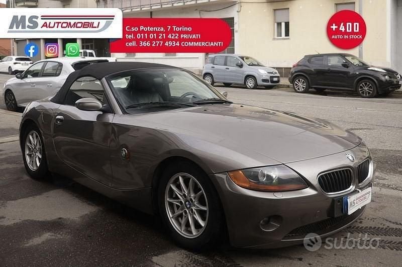Usata BMW Z4 218 CV (160 kW) 2006 Grigio Cabrio
