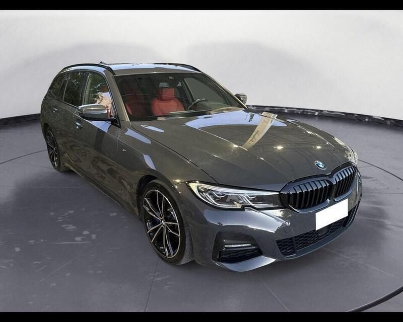 Usata BMW 330e M Sport 285 CV (209 kW) 2022 Grigio Station wagon