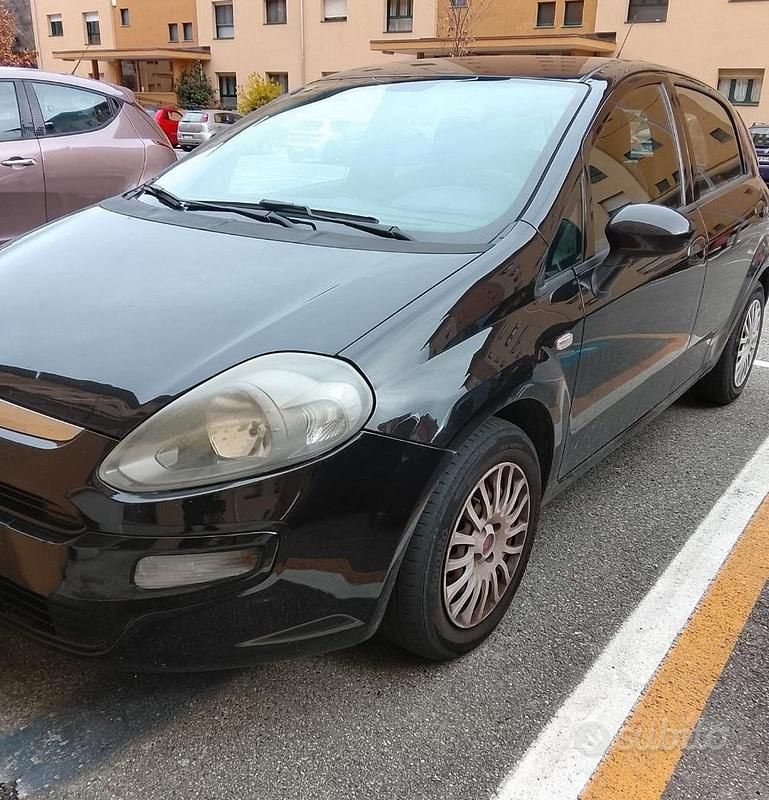 Usata Fiat Punto Evo 69 CV (50 kW) 2010 Nero Utilitaria