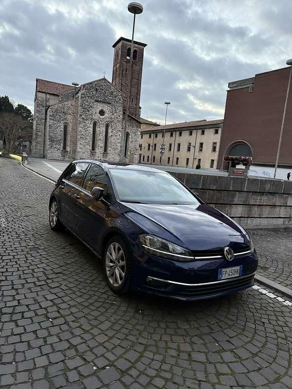 Usata VW Golf VII Highline 150 CV (110 kW) 2017 Berlina
