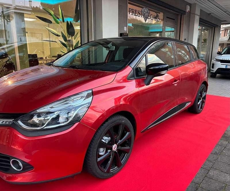 Usata Renault Clio GrandTour 90 CV (66 kW) 2013 Rosso Station wagon