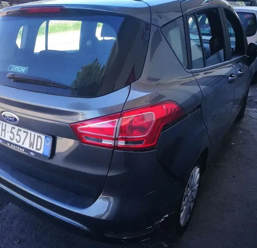 Usata Ford B-MAX 90 CV (66 kW) 2016 Monovolume