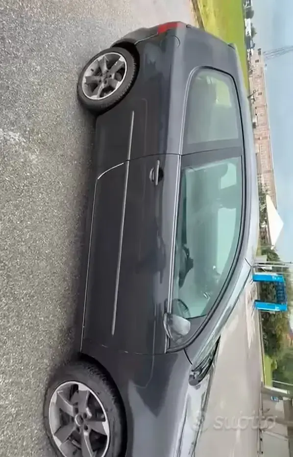 Usata VW Golf IV 2005 Nero Berlina