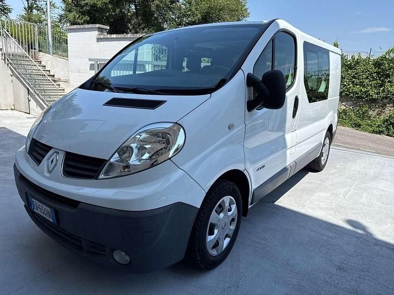 Usata Renault Trafic 114 CV (83 kW) 2014 Bianco Monovolume