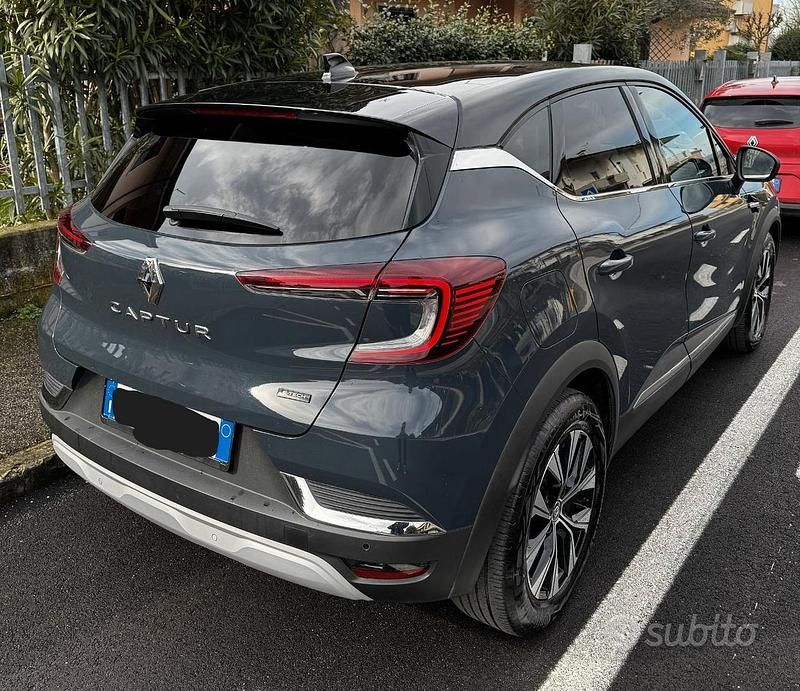 Usata Renault Captur Techno 145 CV (106 kW) 2023 SUV