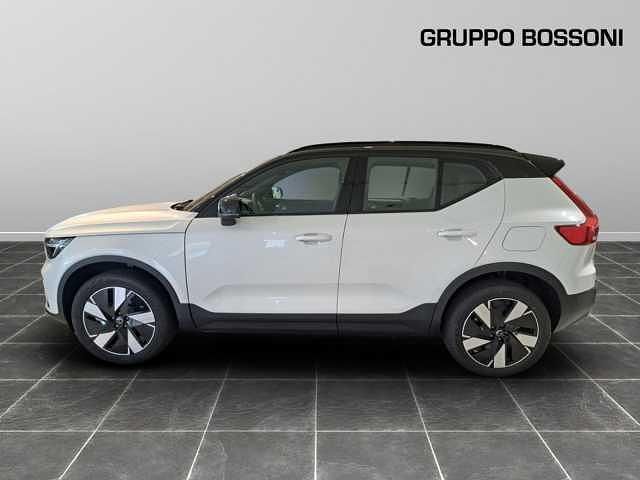 Usata Volvo XC40 Plus 119 kW (163 CV) 2024 Bianco SUV