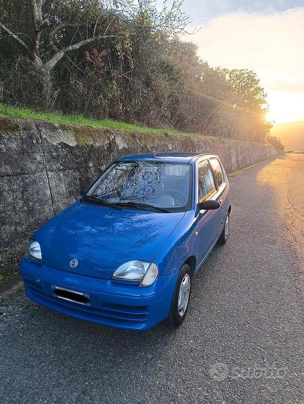 Usata Fiat 600 2003 Blu