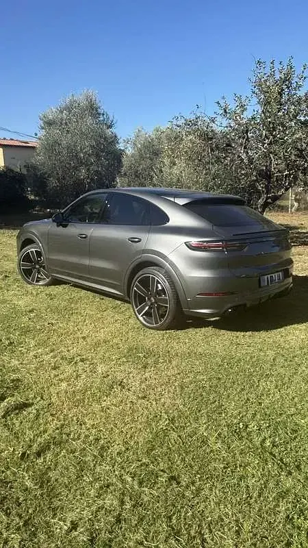Usata Porsche Cayenne Coupe 340 CV (250 kW) 2020 Grigio Coupé