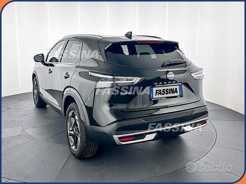 Nuova Nissan Qashqai N-Connecta 158 CV (116 kW) 2025 Nero SUV