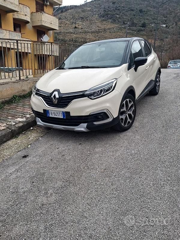 Usata Renault Captur 90 CV (66 kW) 2018 SUV