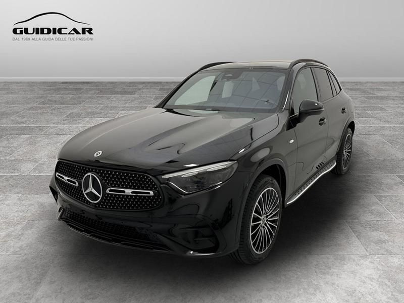 Nero Nuova 2025 Mercedes GLC300 Advanced SUV | 79.900 € - Immagine 1/1