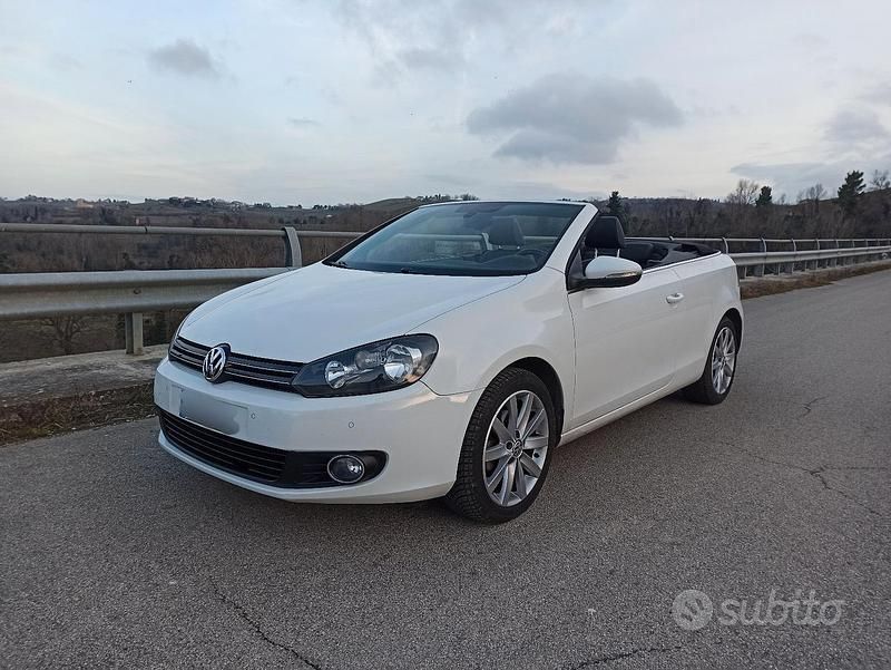 Usata VW Golf Cabriolet 110 CV (80 kW) 2011 Bianco Cabrio