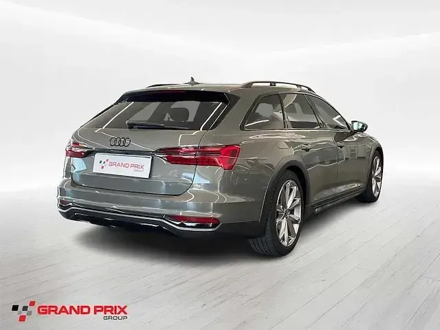Usata Audi A6 Allroad Advanced Plus 204 CV (150 kW) 2025 Grigio chronos metallizzato Station wagon