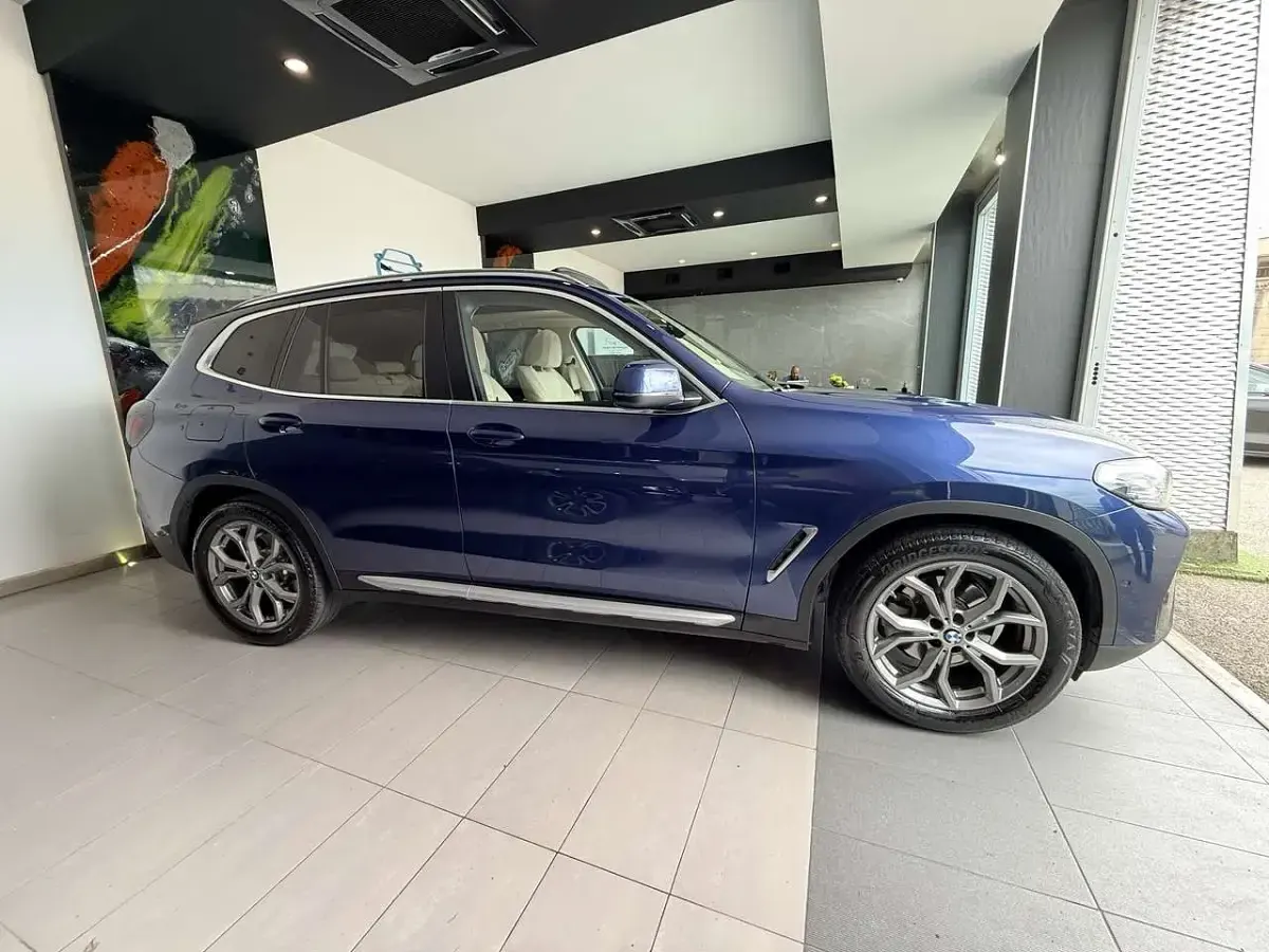 Usata BMW X3 Luxury Line 190 CV (139 kW) 2022 Blu/azzurro SUV