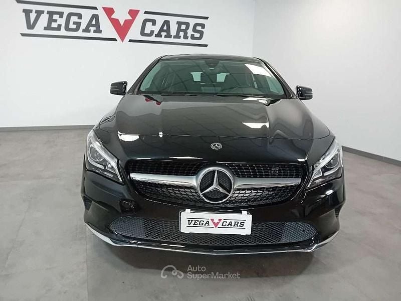 Usata Mercedes CLA45 AMG AMG 136 CV (100 kW) 2017 Nero Station wagon