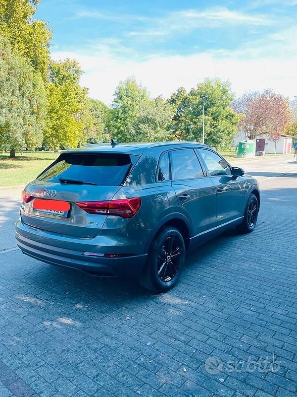 Usata Audi Q3 Advanced 150 CV (110 kW) 2021 Grigio SUV