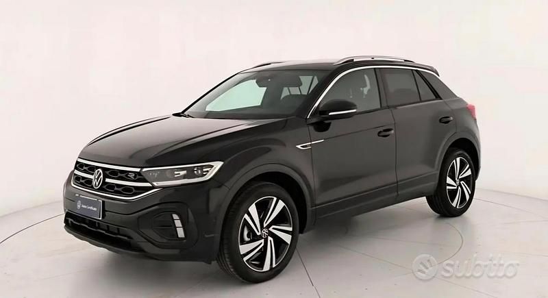 Usata VW T-Roc R-line 116 CV (85 kW) 2023 Nero SUV