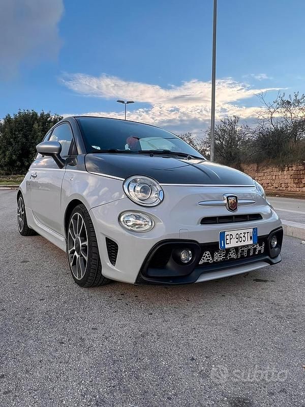 Usata Abarth 595 200 CV (147 kW) 2022 Grigio Cabrio