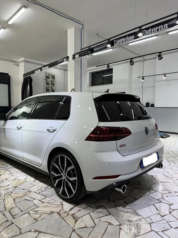 Usata VW Golf VII GTI 245 CV (180 kW) 2018 Bianco Berlina