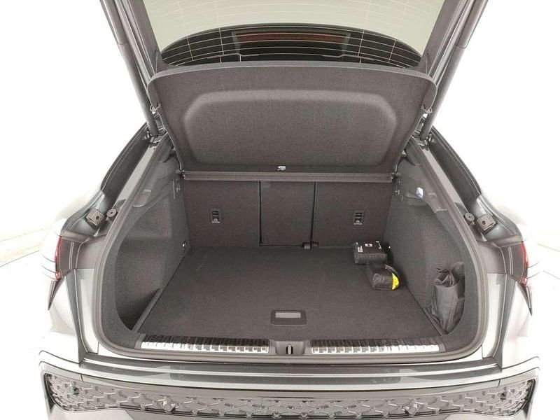 Nuova Audi Q3 Sportback S-Line 204 CV (150 kW) 2026 Grigio SUV
