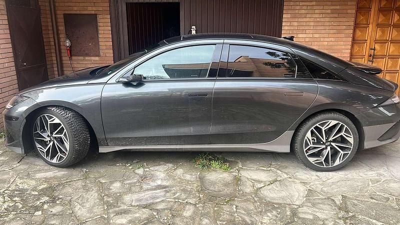 Usata Hyundai Ioniq 6 167 kW (228 CV) 2023 Berlina