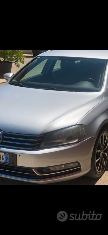 Usata VW Passat Highline 170 CV (125 kW) 2012 Grigio Station wagon