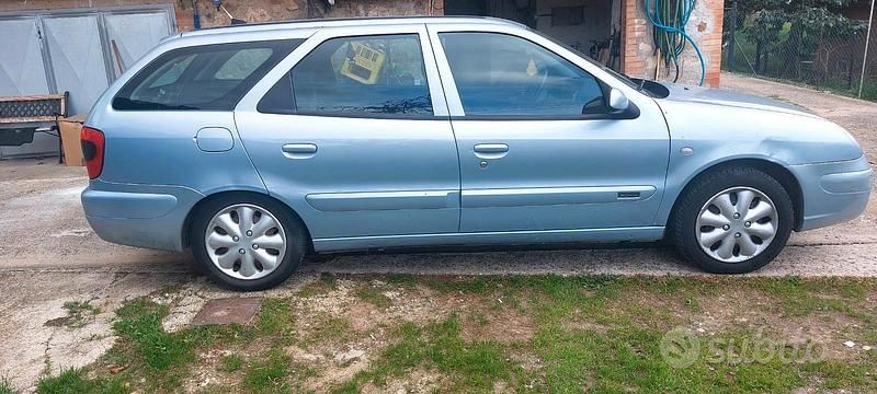 Usata Citroën Xsara 109 CV (80 kW) 2003 Blu Berlina